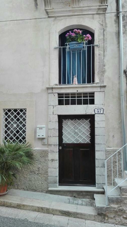 Punto Antico Villa Ragusa Exterior photo